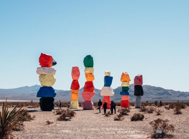 How to Visit Seven Magic Mountains: Colorful Rocks Near Vegas - Come ...