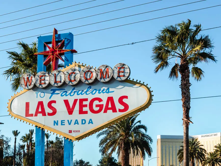 How To Visit The Welcome To Las Vegas Sign