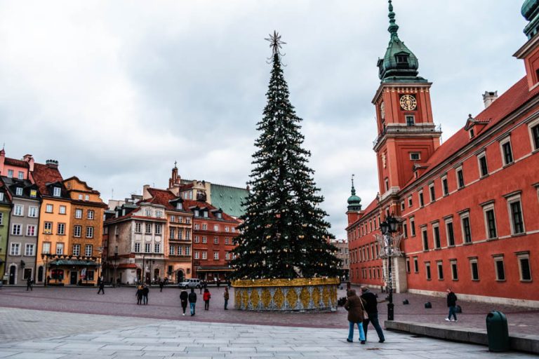 Warsaw Christmas Market Guide 2024- Dates, Tips + Things to Do - Come ...