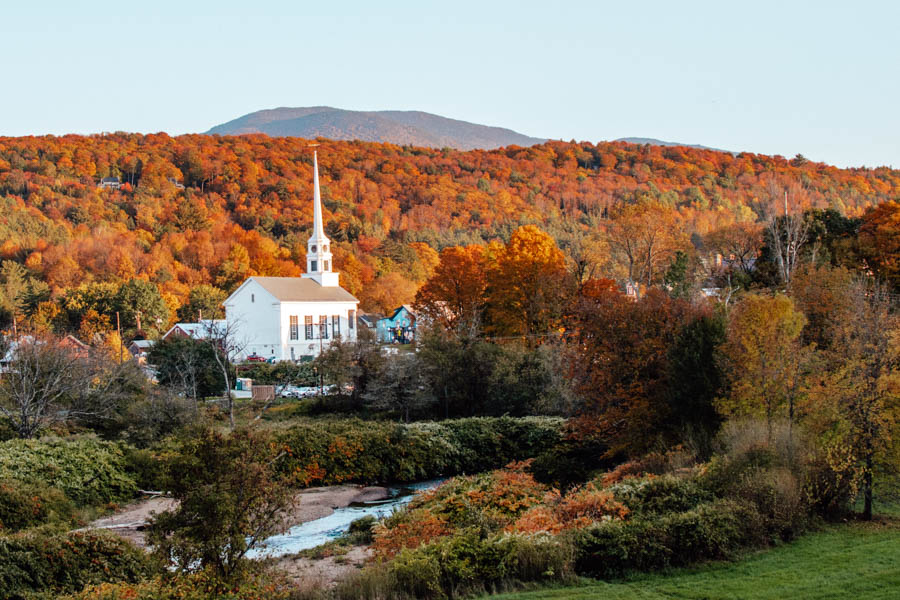 Everything you need to know about the Stowe Church Viewpoint, including tips for photography and background history on Stowe Church.