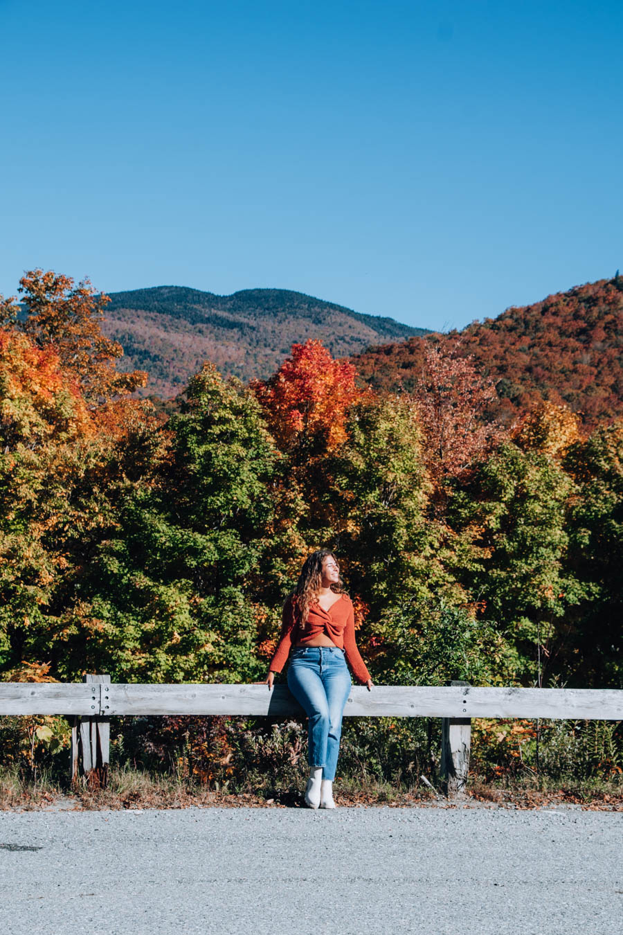 Guide to the most Instagrammable places in Stowe! These Stowe photo spots include the most iconic spots in Stowe.