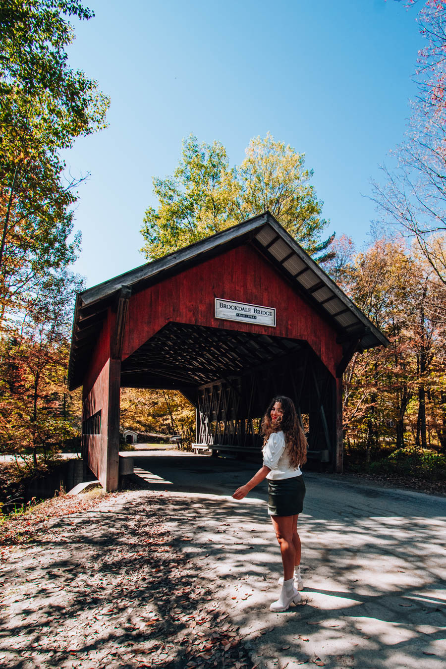 Guide to the most Instagrammable places in Stowe! These Stowe photo spots include the most iconic spots in Stowe.